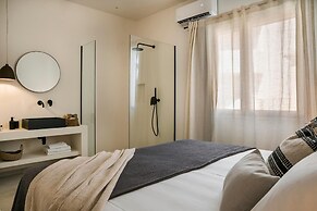 Mystique Lagoon Villa