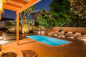 Mystique Lagoon Villa