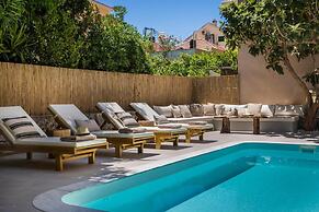 Mystique Lagoon Villa