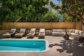 Mystique Lagoon Villa