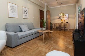 Pagrati Urban Oasis Getaway 2Bd Apt