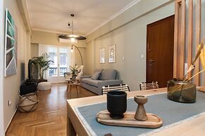 Pagrati Urban Oasis Getaway 2Bd Apt