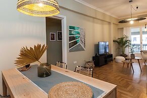 Pagrati Urban Oasis Getaway 2Bd Apt