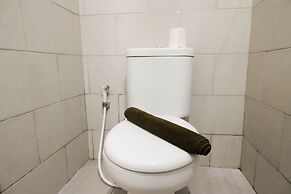 Warm Studio With Access To Mall At Supermall Mansion Apartment