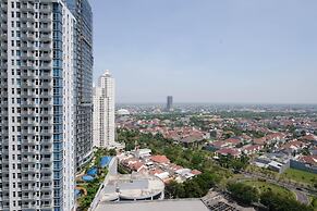 Warm Studio With Access To Mall At Supermall Mansion Apartment