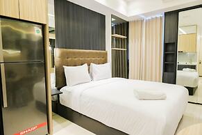 Warm Studio With Access To Mall At Supermall Mansion Apartment