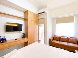 Homey And Best Deal Studio At Apartment Transpark Juanda Bekasi Timur