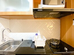 Homey And Best Deal Studio At Apartment Transpark Juanda Bekasi Timur