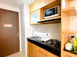 Homey And Best Deal Studio At Apartment Transpark Juanda Bekasi Timur