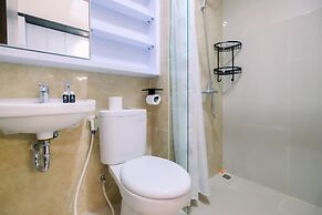 Cozy Stay Studio Transpark Cibubur Apartment