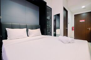 Cozy Stay Studio Transpark Cibubur Apartment