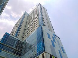 Elegant With Modern Design 1Br Apartment At Atlanta Residences