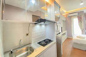 Good Deal And Comfy Studio Transpark Cibubur Apartment