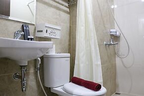 Comfort And Cozy Stay 2Br At 29Th Floor Transpark Cibubur Apartment