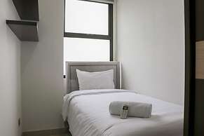 Comfort And Cozy Stay 2Br At 29Th Floor Transpark Cibubur Apartment