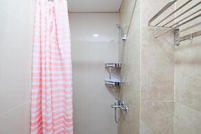 Nice And Fancy Studio At Transpark Cibubur Apartment