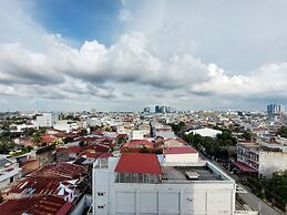 Good Choice And Homey Studio At De Prima Apartment