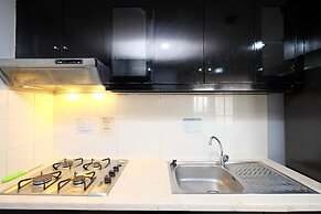 Nice And Elegant 2Br Apartment At Taman Rasuna Kuningan