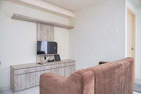 Comfort And Minimalist Studio At Amethyst Apartment