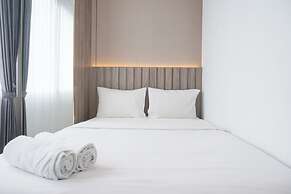 Comfort And Modern Look 2Br At 26Th Floor Samara Suites Apartment