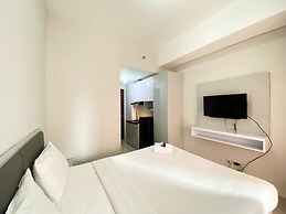 Nice And Cozy Studio At Transpark Juanda Bekasi Timur Apartment