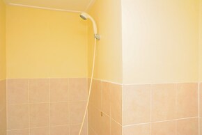 Beautiful 2Br With Direct Access To Pool Green Bay Pluit Apartment