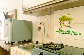 Cozy Living Studio Room At Serpong Greenview Apartment