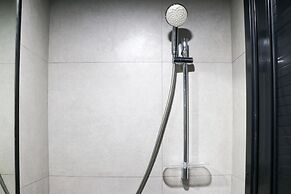 Cozy And Strategic Studio At Tokyo Riverside Pik 2 Apartment