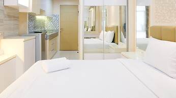 Strategic And Cozy Living Studio At Bale Hinggil Apartment