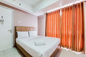 Comfort And Modern Look 2Br Bintaro Plaza Residence Altiz Tower Apartm