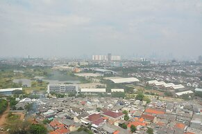 Fancy And Nice Studio At Tifolia Apartment