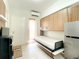 Homey And Nice 3Br At Springlake Summarecon Bekasi Apartment