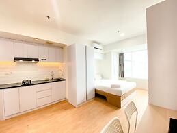 Best Modern Studio At Grand Kamala Lagoon Apartment