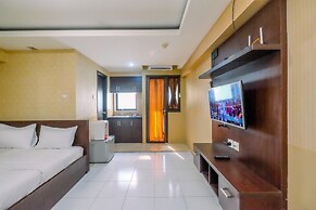 Modern Look Studio At Kebagusan City Apartment