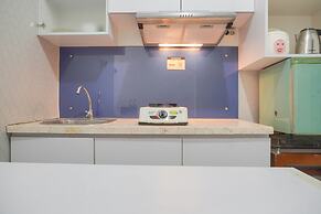 Cozy Studio At Nifarro Park Apartment