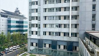 Cozy Studio At Nifarro Park Apartment