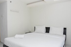 Comfy And Tidy Studio Amethyst Apartment