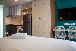 Well Appointed And Homey Studio At West Vista Apartment