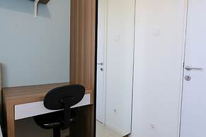 Homey And Comfy 2Br Apartment At Parahyangan Residence