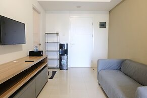 Homey And Comfy 2Br Apartment At Parahyangan Residence
