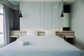 Stunning And Spacious 2Br Green Bay Condominium Apartment