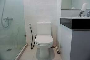 Stunning And Spacious 2Br Green Bay Condominium Apartment