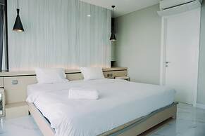 Stunning And Spacious 2Br Green Bay Condominium Apartment