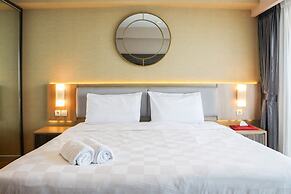 Homey And Cozy Living Studio At Tamansari The Hive Apartment