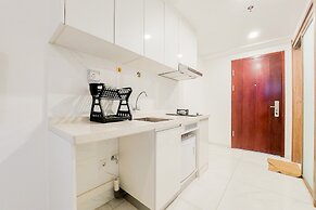 Simply And Nice Studio At Sky House Alam Sutera Apartment