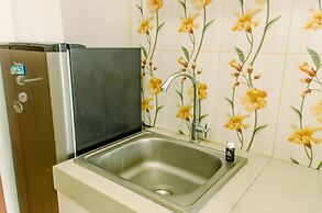 Comfort And Homey Studio At Parkland Avenue Apartment