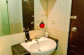 Comfy And Relax 2Br Apartment At Mangga Dua Residence