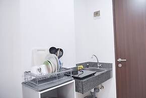 Cozy Living Studio Transpark Cibubur Near Shopping Center Apartment