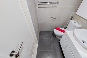 Comfortable And Minimalist 1Br At The Ayoma Apartment