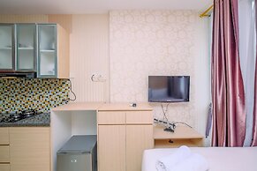 Nice And Simply Studio Room At Saladdin Mansion Apartment